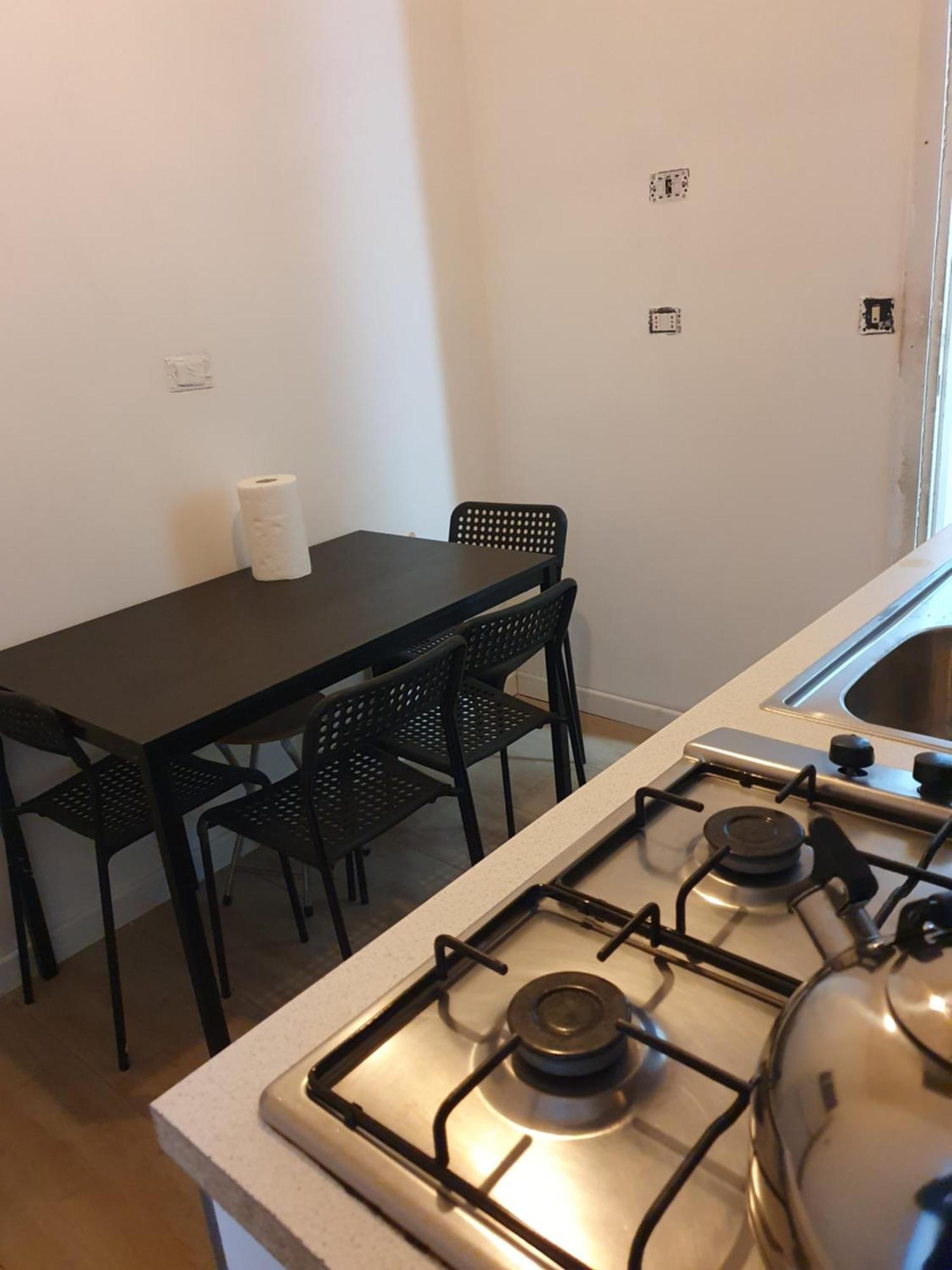 Frank 35 Hostel Rome Bilik gambar